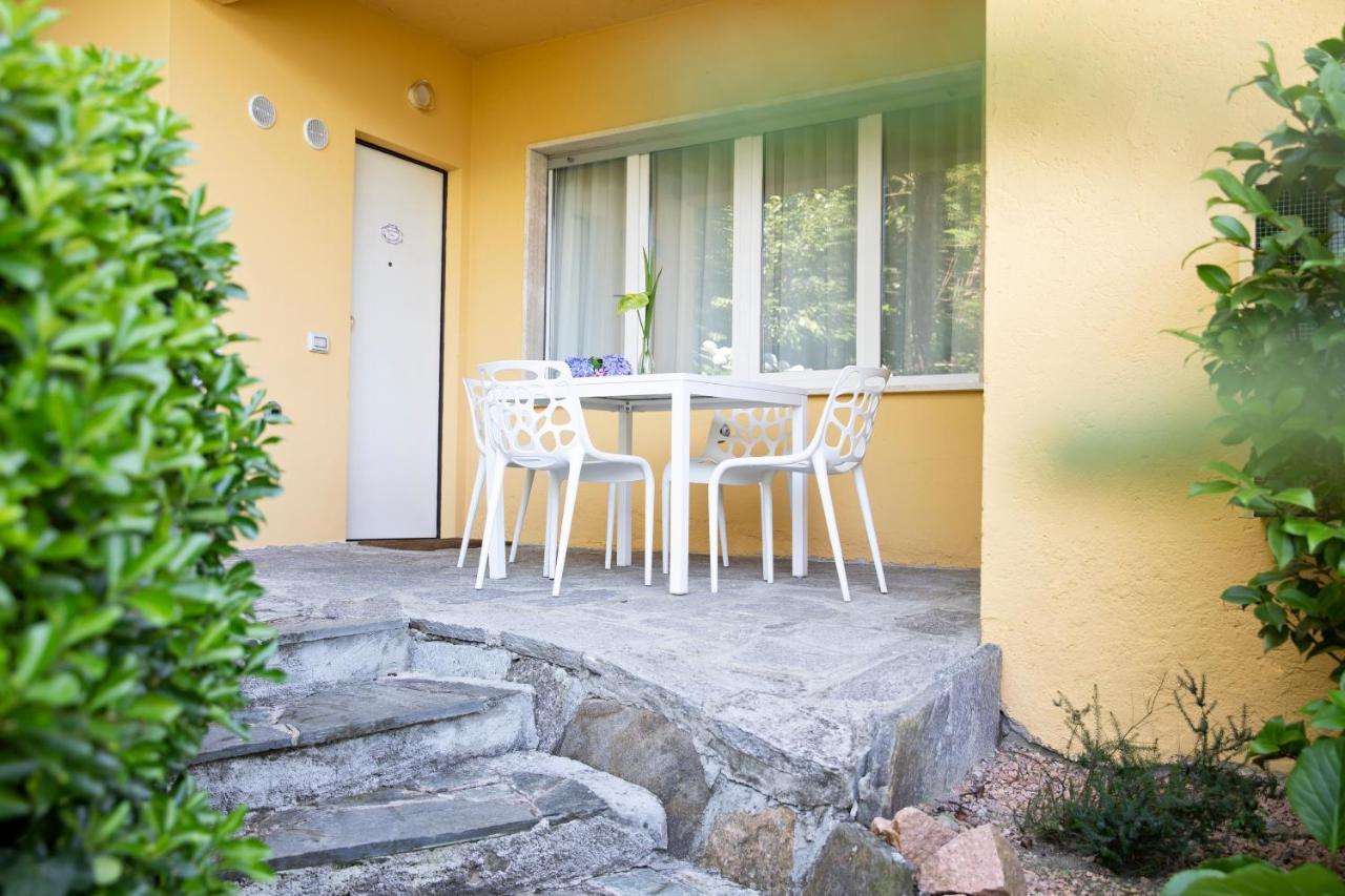 Charming Moment Di Villa Porta - Residenza Leonardo Luino Exterior photo